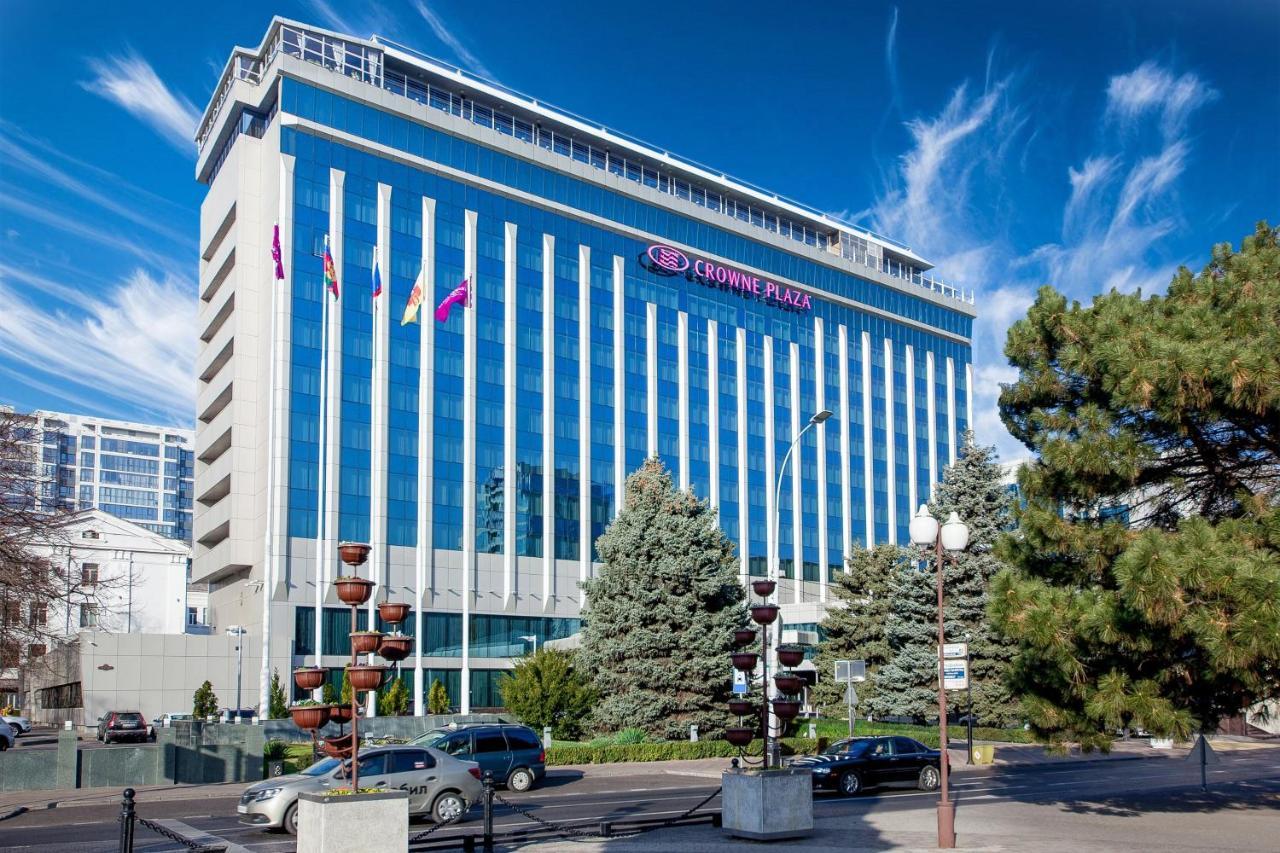 Crowne Plaza Krasnodar - Centre, An Ihg Hotel Esterno foto